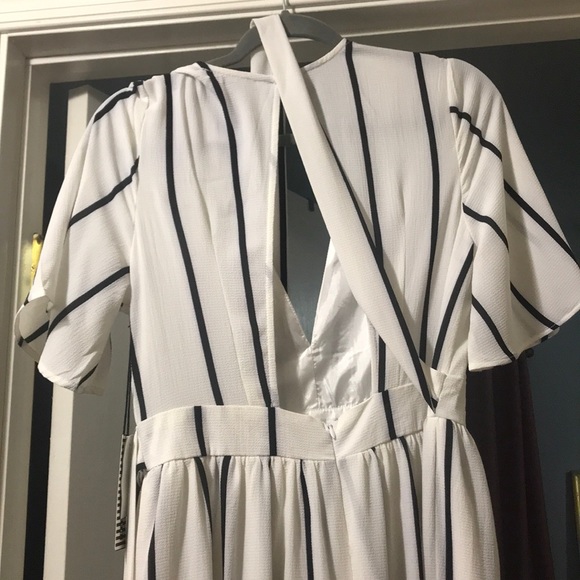 Unworn - Picture 2 of 3